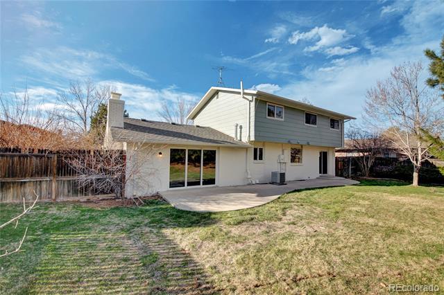 Building Photo - 8834 E Radcliff Ave