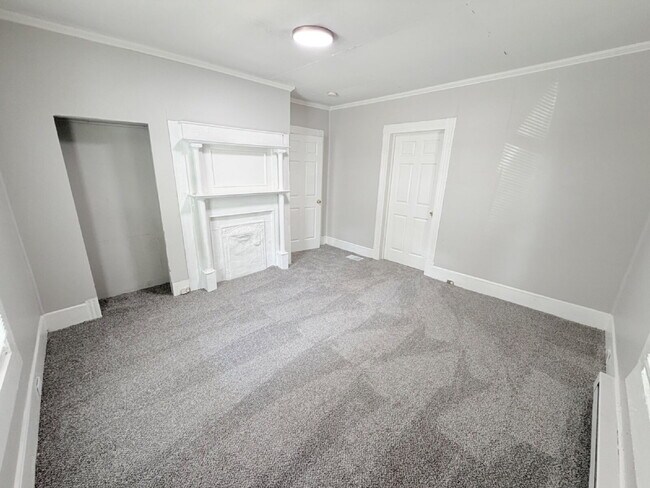 Building Photo - "Charming 4-Bedroom Home in the Heart of Winston-Salem-Pets Welcome Housing Vouchers Accepted!