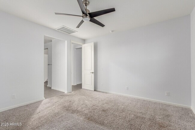 Building Photo - 4512 Suncup Dr