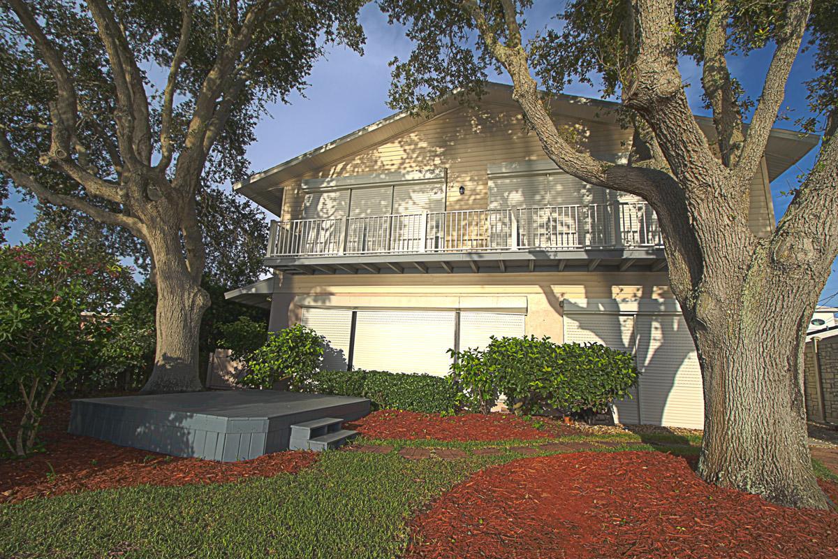 Building Photo - 517 20th Ave