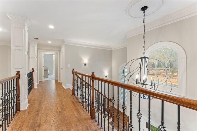 Building Photo - 6005 Oakbury Ln