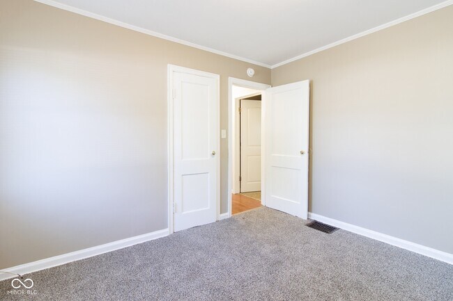 Building Photo - 3421 N Olney St