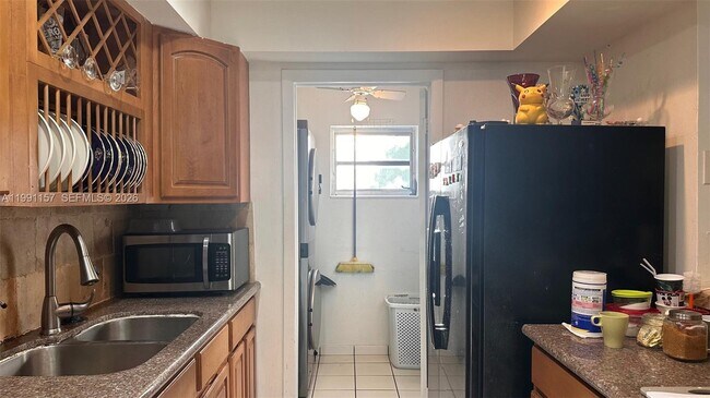 Building Photo - 8401 SW 107th Ave