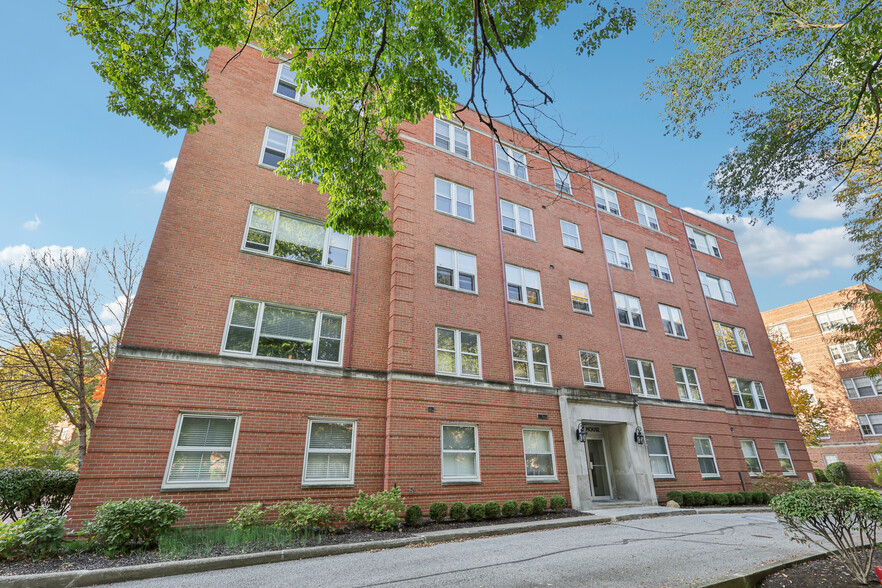 Primary Photo - Embassy House