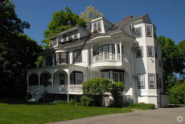 Building Photo - 66 Ondaora Pky