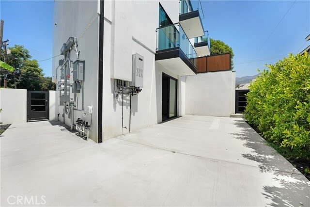 Building Photo - 4036 Rosemont Ave