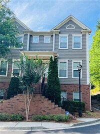 Building Photo - 2647 Portbury Place Northeast