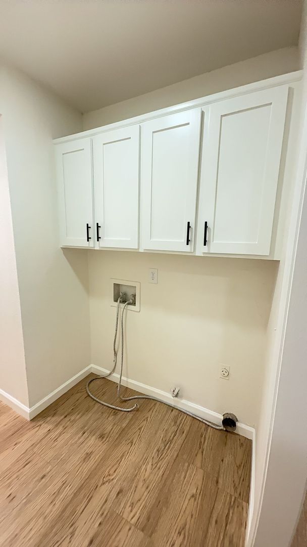Building Photo - Welcome to your newly remodeled 3bed/2bath...