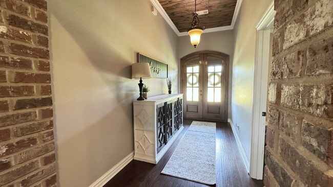 Building Photo - 210 Bayou Trace Drive