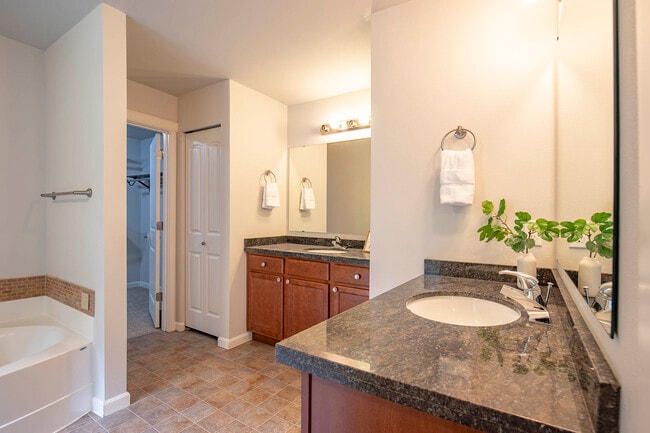 Building Photo - 23502 77th Ave E