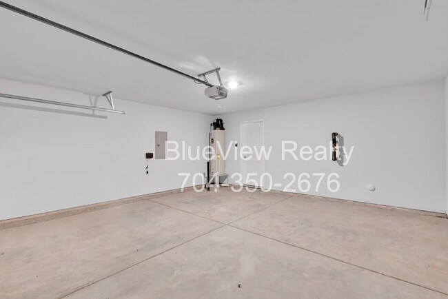 Building Photo - 9330 Creedmore Hills Dr
