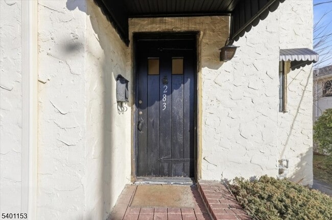 Building Photo - 283 Pasadena Ave