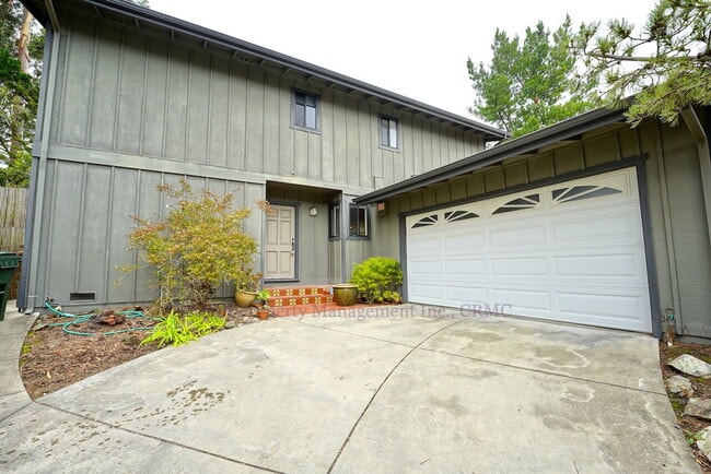 Building Photo - Rarely Available Sausalito Home with Amazing Views!