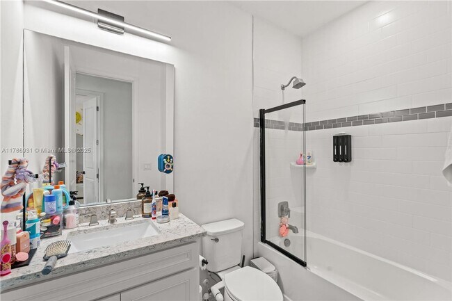 Building Photo - 4461 Waterside Dr