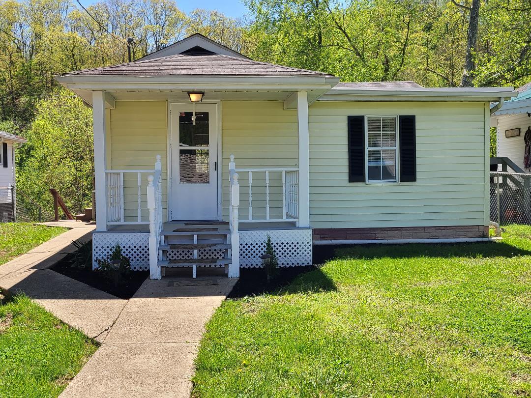 Building Photo - 3006 Elkdale Dr