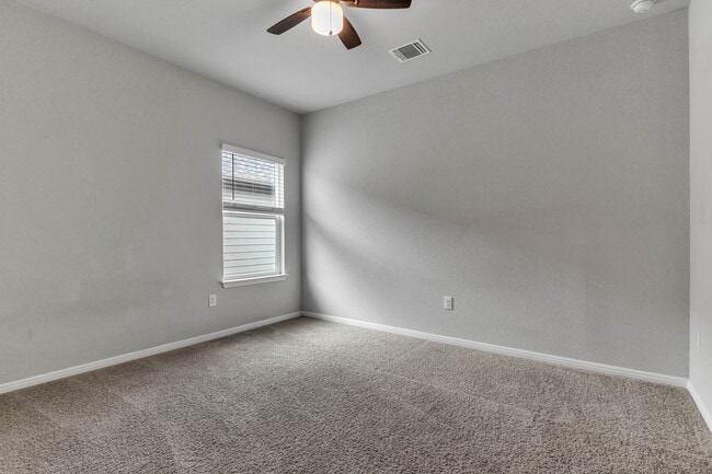 Building Photo - 3311 Brywood Dr