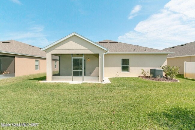Building Photo - 3843 Radley Dr