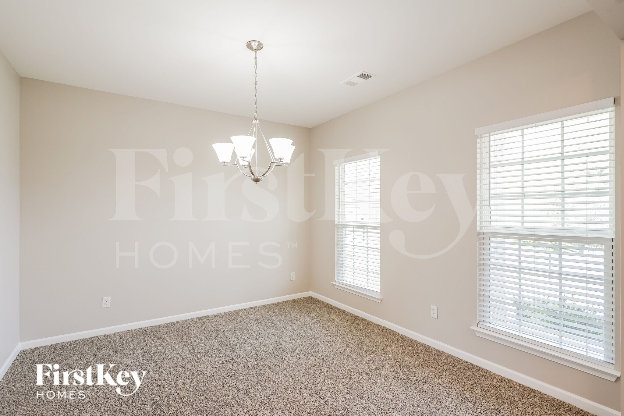 Building Photo - 3793 Pin Hook Rd