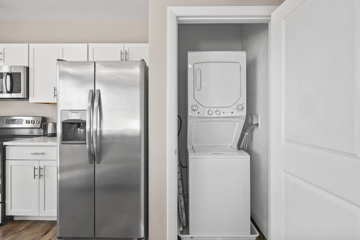 Building Photo - 140 Pearl St