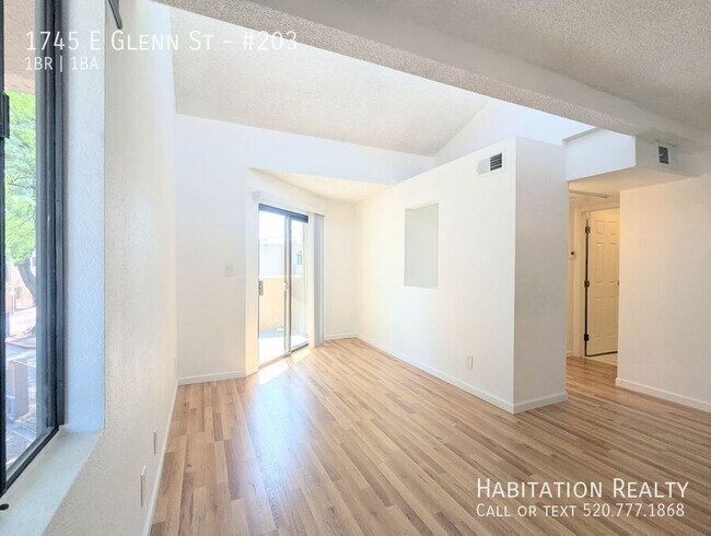 Building Photo - 1745 E Glenn St