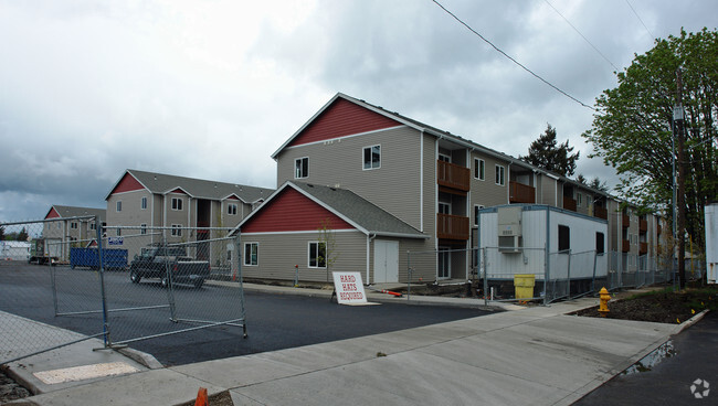 Building Photo - Queen Anne