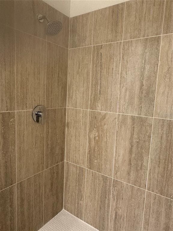 Building Photo - 6019 Scotchwood Glen