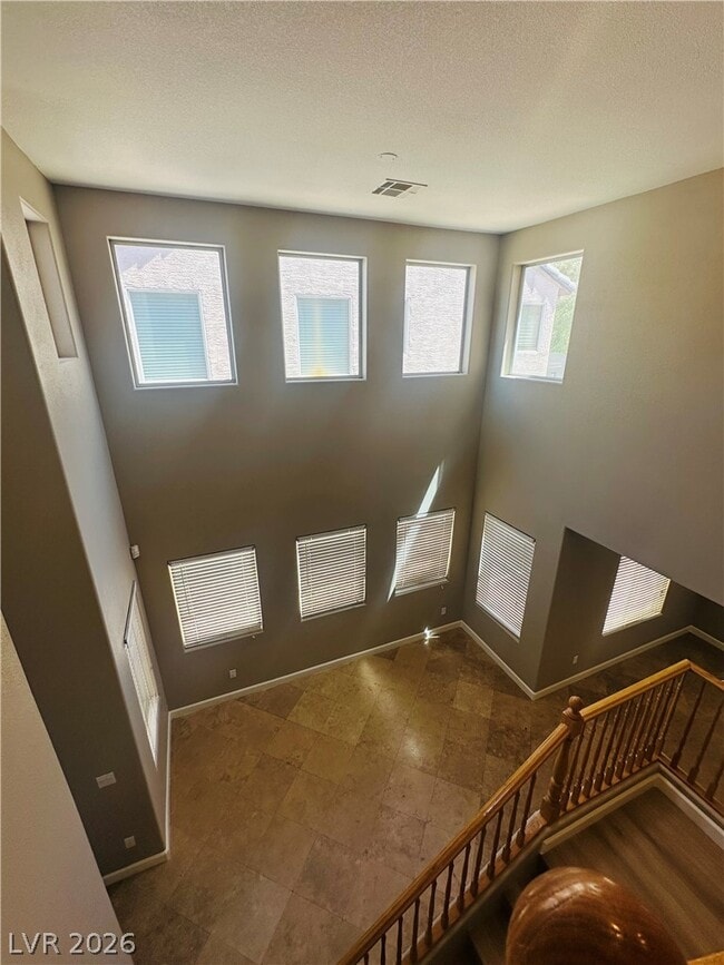 Building Photo - 5071 Penryn Ct