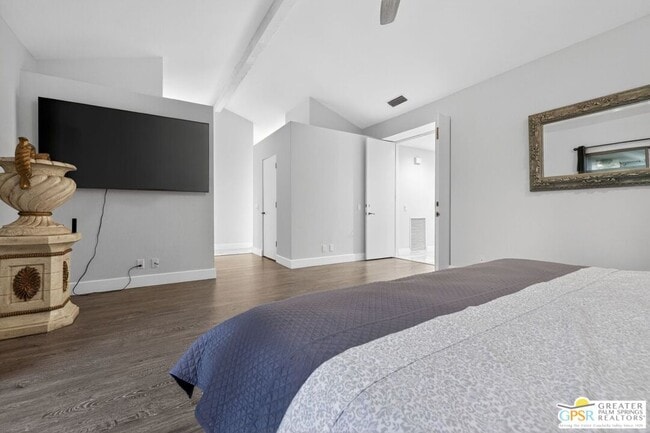 Building Photo - 196 Kavenish Dr