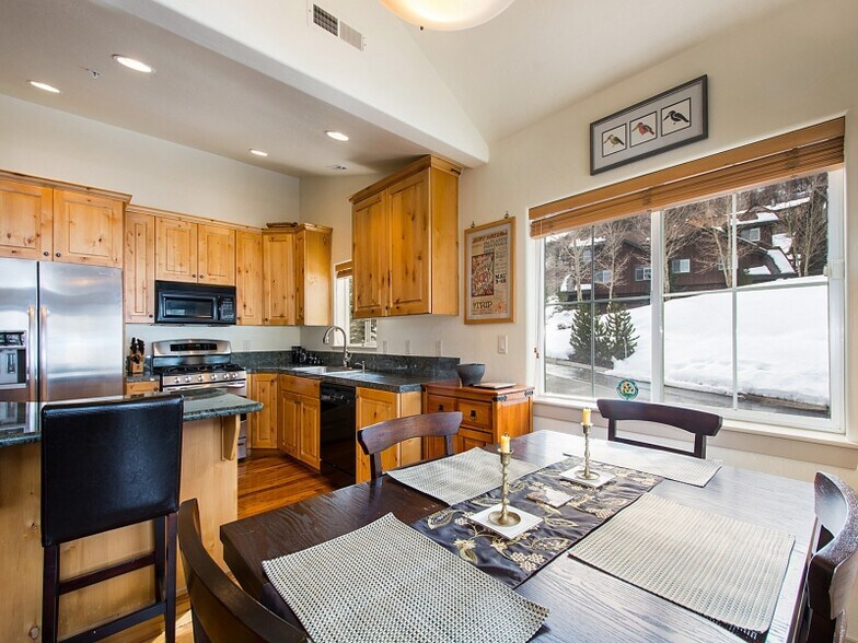 Building Photo - 5133 Cove Canyon Dr
