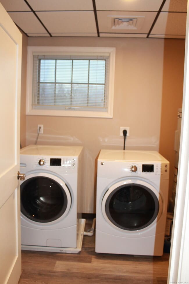 Building Photo - 255 Rte 80