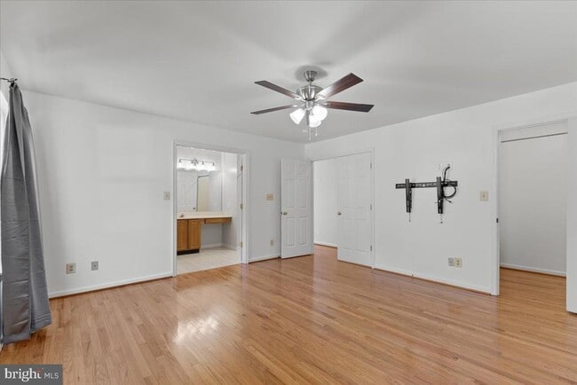 Building Photo - 710 Miriam Ln