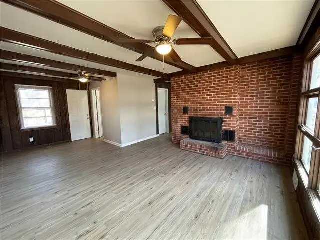 Building Photo - 10623 Palmer Ave