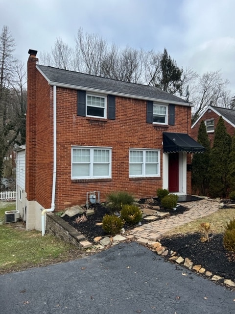 Building Photo - 39 Forest Ave