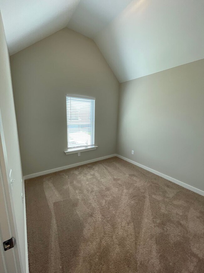 Building Photo - Home for Rent in Calera, AL!!!  View with 48 Hours Notice!  DEPOSIT PENDING!