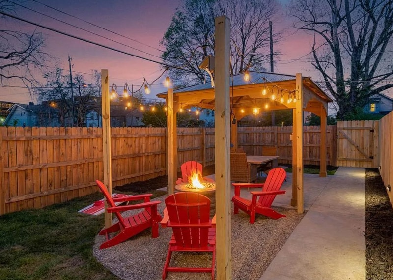 Building Photo - 241 Taylor Ave