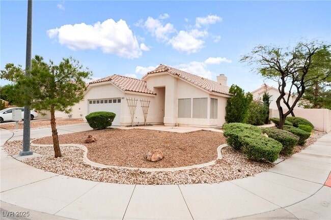 Building Photo - 5209 Velazco Ln