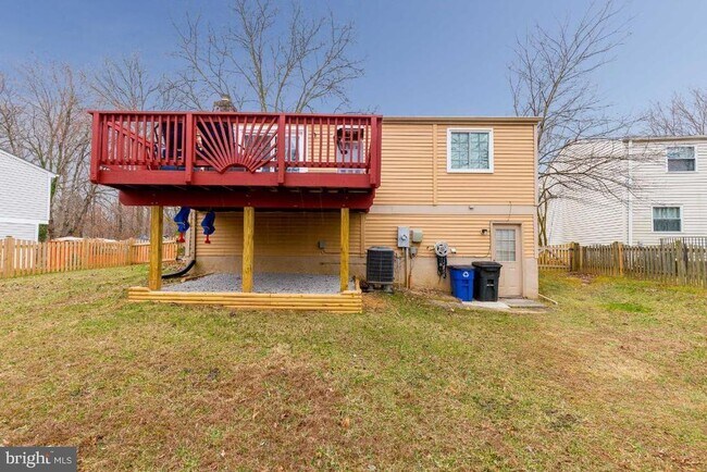 Building Photo - 8280 Wold Den Ct