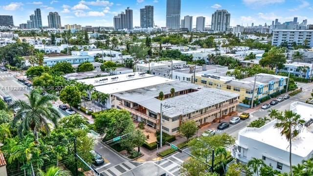 Building Photo - 1060 Pennsylvania Ave
