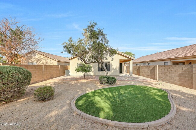 Building Photo - 16804 N 113th Dr
