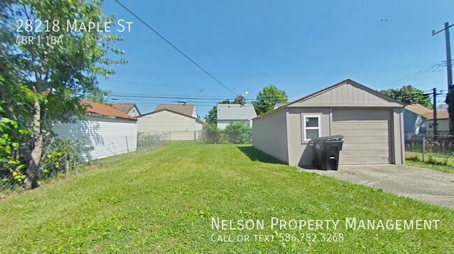 Building Photo - 28218 Maple St