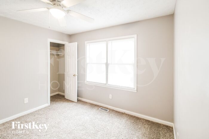 Building Photo - 262 Kesler Ct