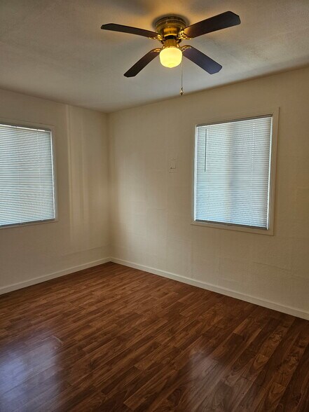 Building Photo - 836 Adams St