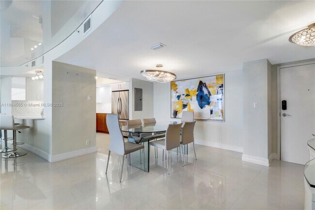 Building Photo - 3000 N Ocean Dr