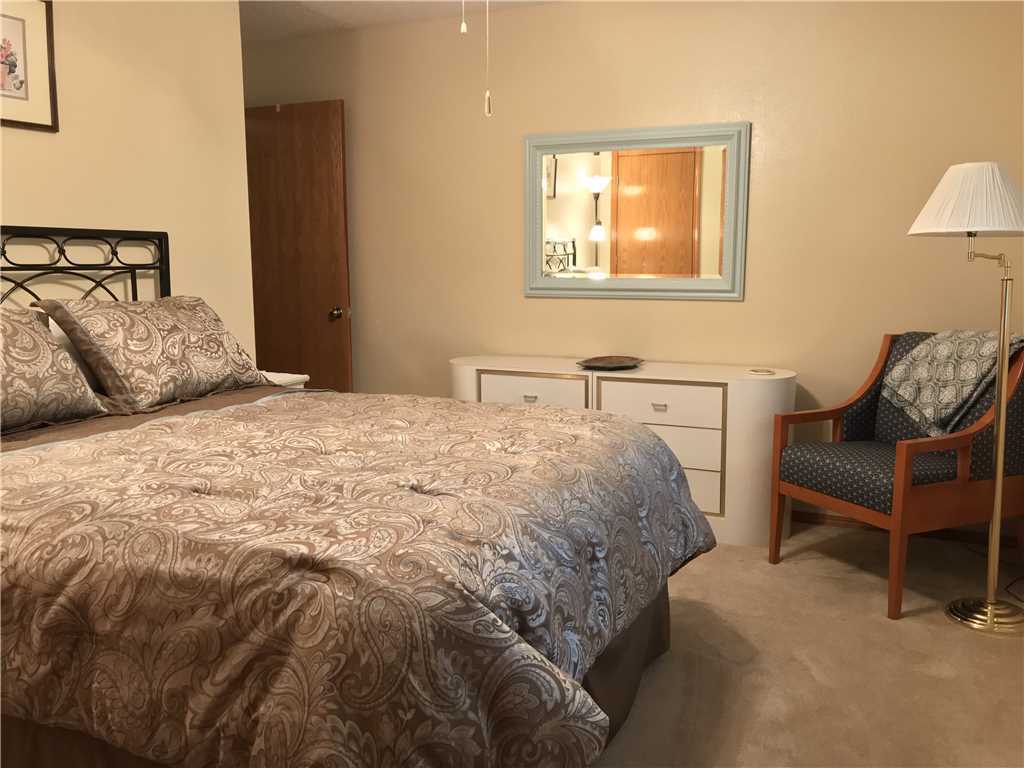 Building Photo - 7 Angus Ln