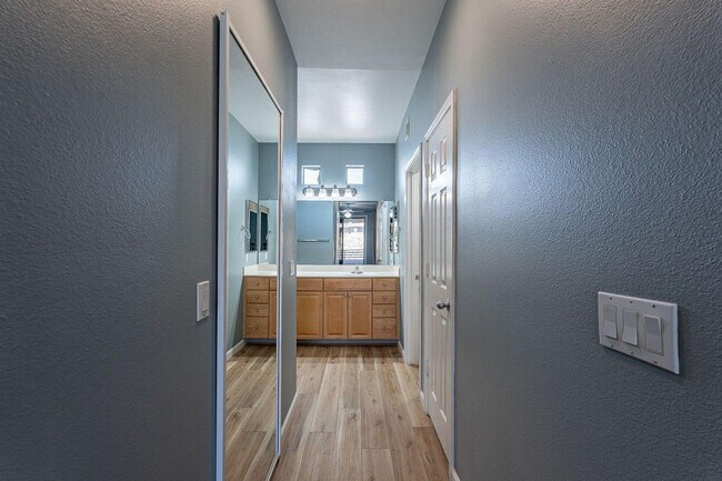 Building Photo - 19777 N 76th St