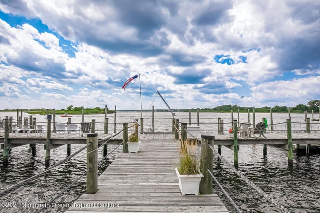 Building Photo - 1332 Ocean Ave