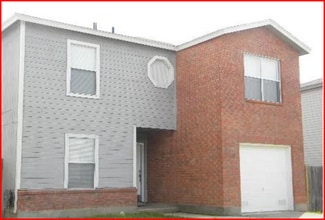 Building Photo - 6106 Candletree