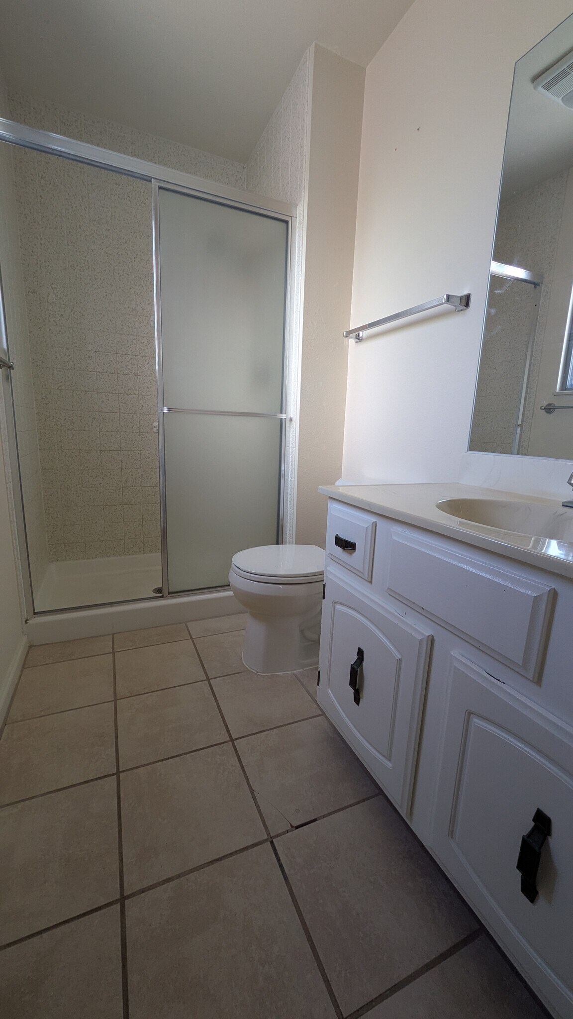 Bath off Master Bedroom - 715 Mc Clelland Ave