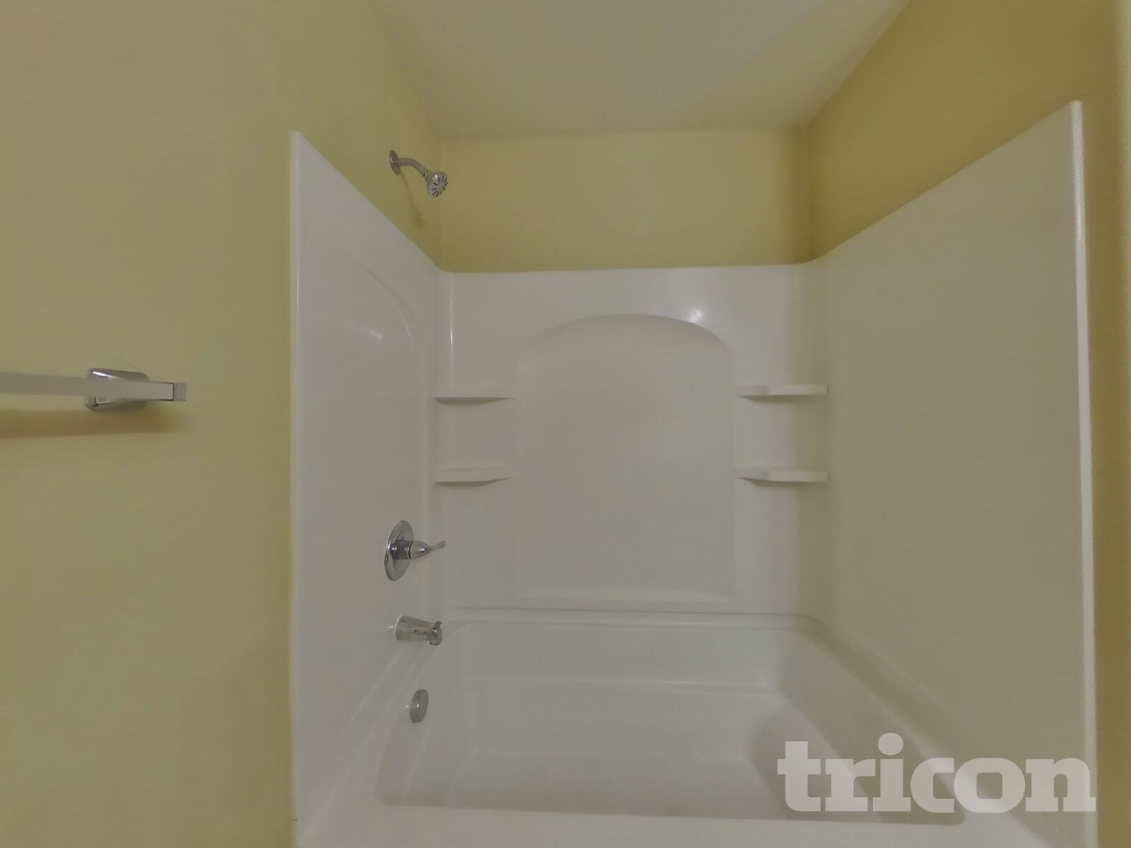 Building Photo - 10743 Iona Island Ave