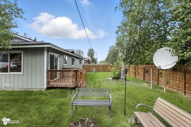 Building Photo - 8611 Augusta Cir